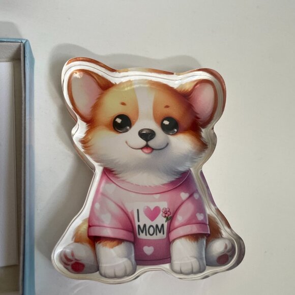 Corgi “I ❤️ Mom” Gift + Greeting Box Set - Picture 2 of 12